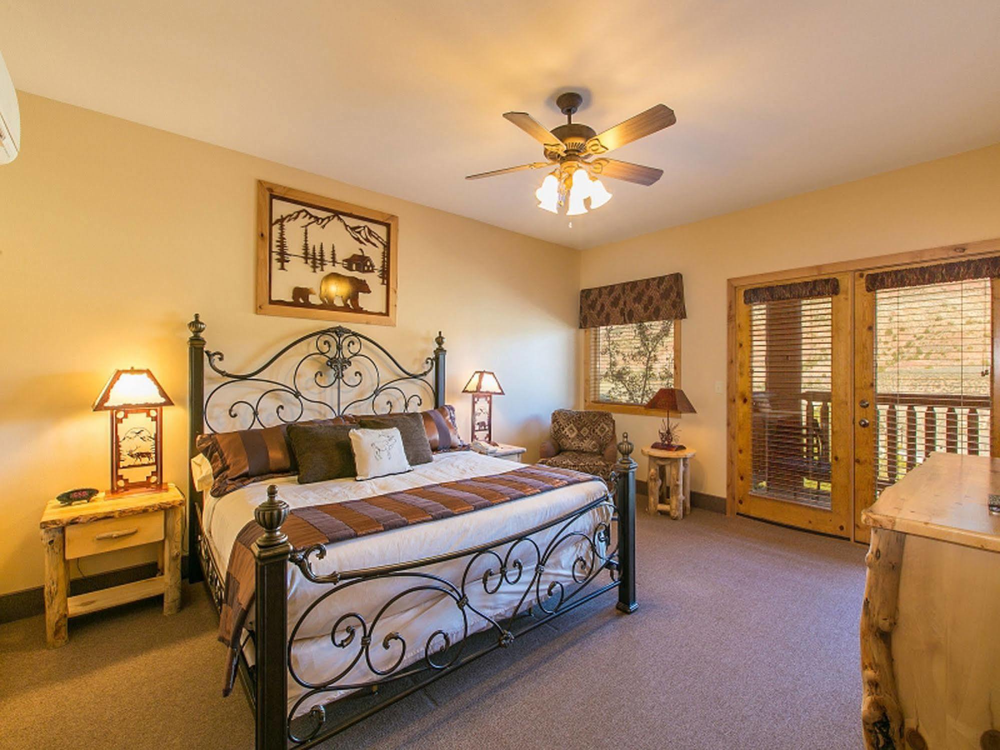Hotel De Novo Springdale, Tapestry Collection By Hilton Exterior foto